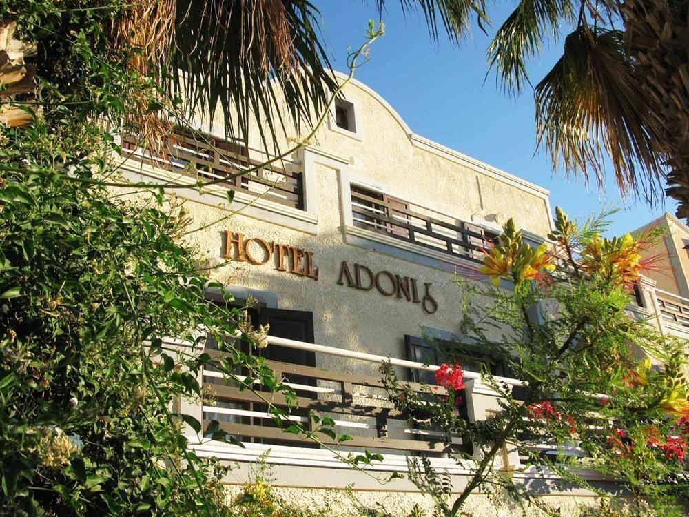 Hotel Adonis (Adults Only) Kamári Exterior foto